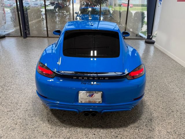 Used 2024 Porsche 718 Cayman RWD image 8