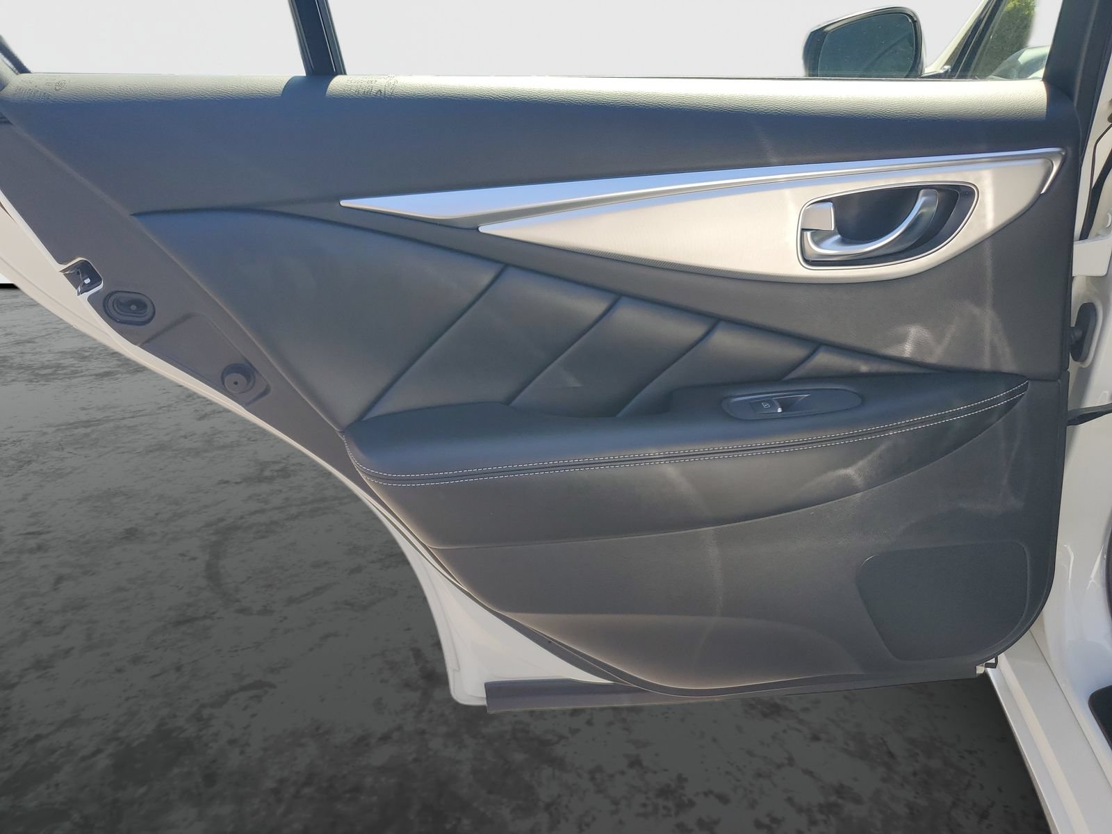 Used 2020 INFINITI Q50 Luxe RWD image 15