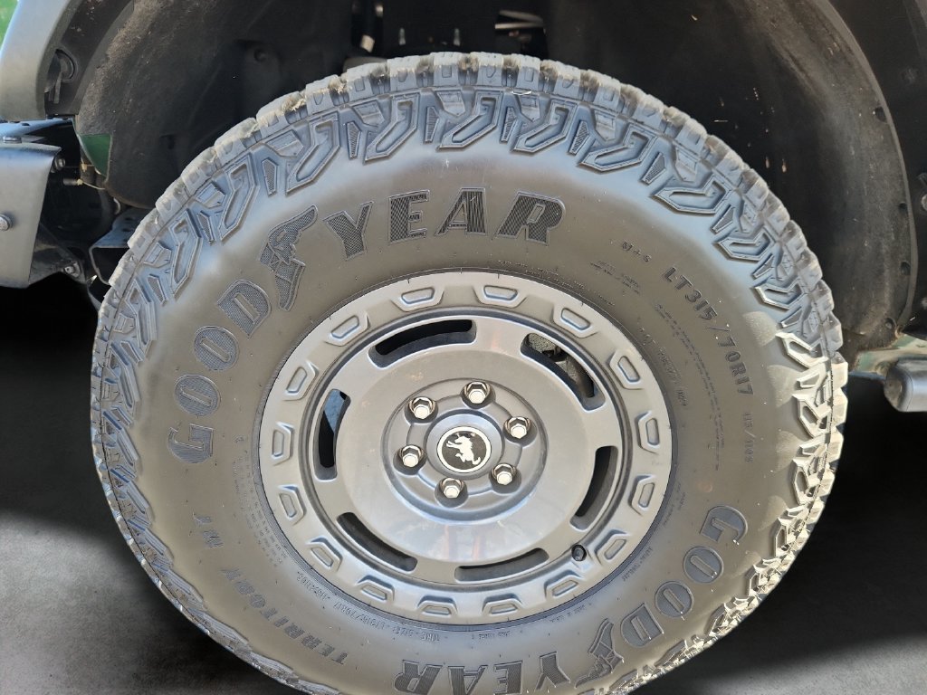 Used 2024 Ford Bronco Everglades AWD/4WD image 23