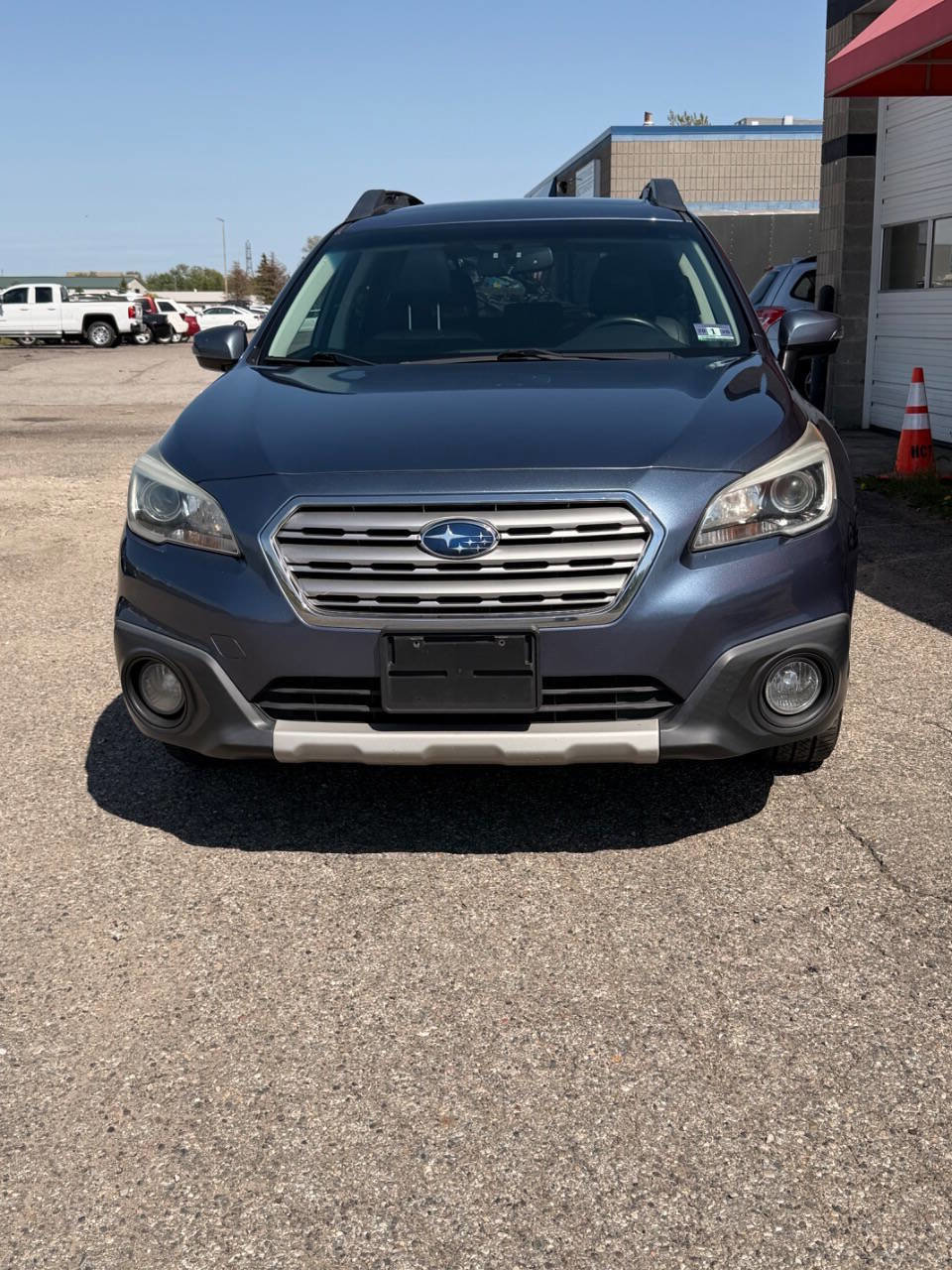 Used 2015 Subaru Outback 2.5i Limited AWD/4WD image 9