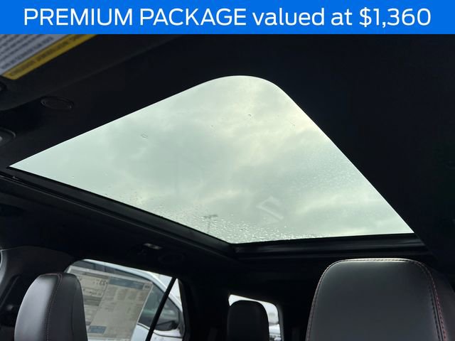 New 2026 Ford Explorer ST-Line w/ ST-Line Street Pack image 9