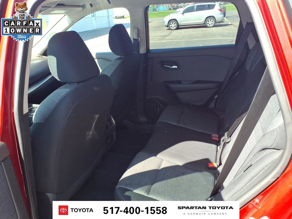 Used 2023 Nissan Rogue SV AWD/4WD image 11