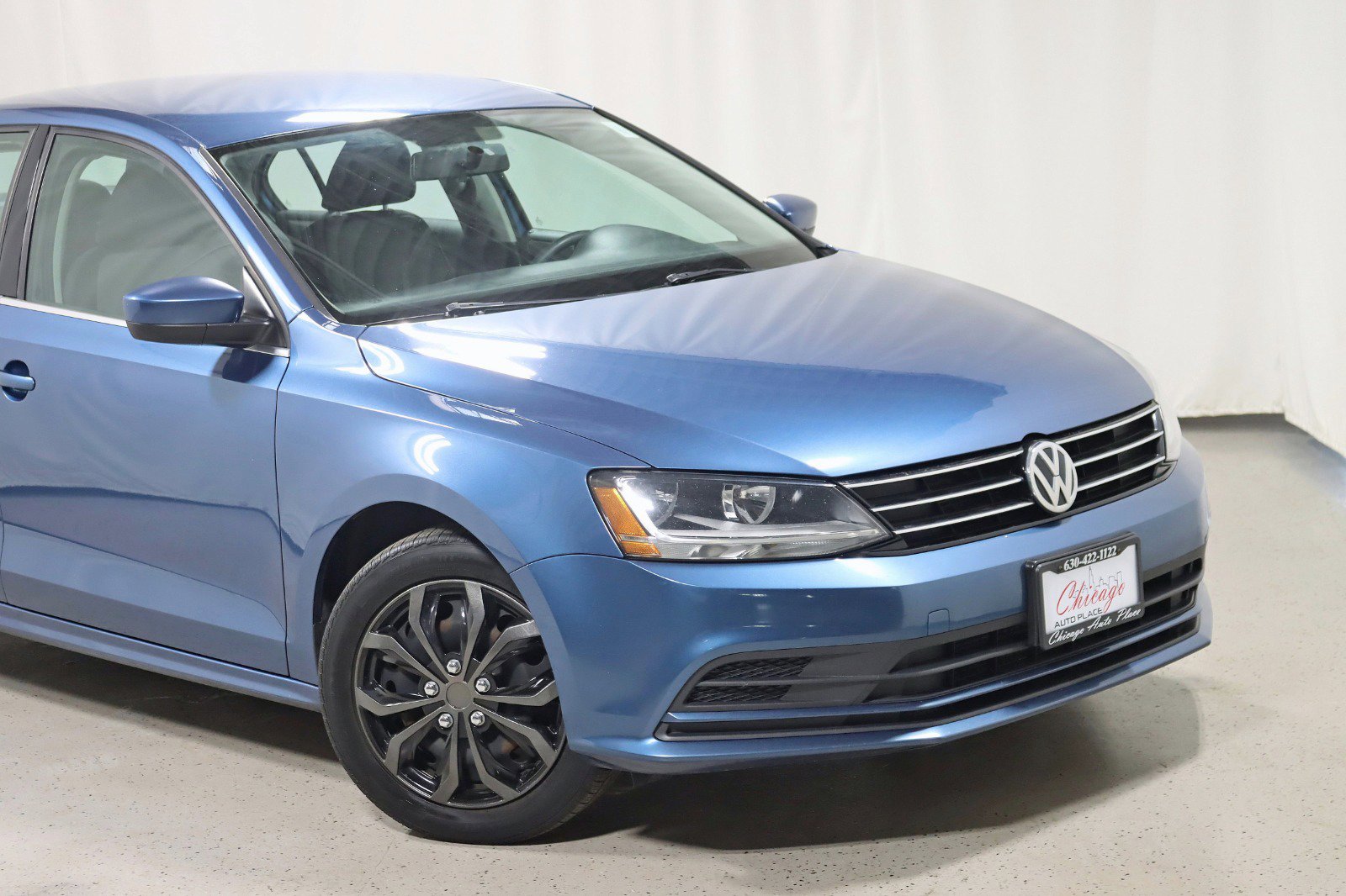 Used 2017 Volkswagen Jetta S image 2