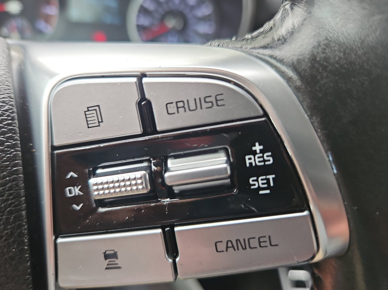 Used 2020 Kia Telluride S image 31