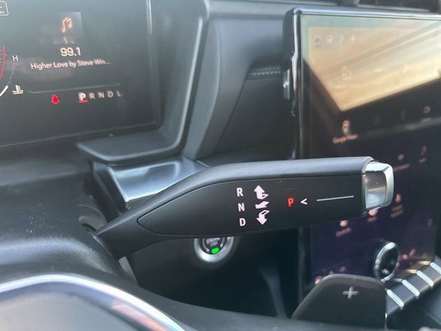 Used 2025 GMC Terrain Elevation image 21