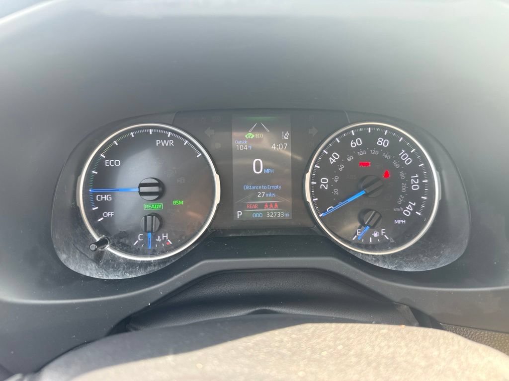 Used 2019 Toyota RAV4 LE w/ Carpet Mat Package AWD/4WD image 12