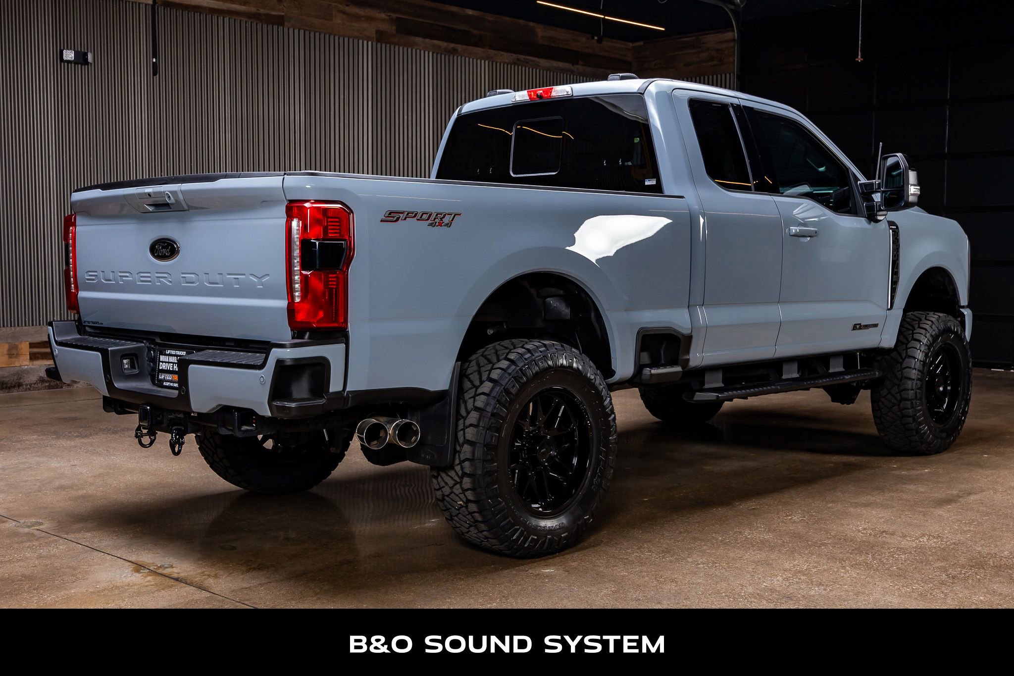 Used 2024 Ford F350 Lariat w/ Sport Appearance Package image 10