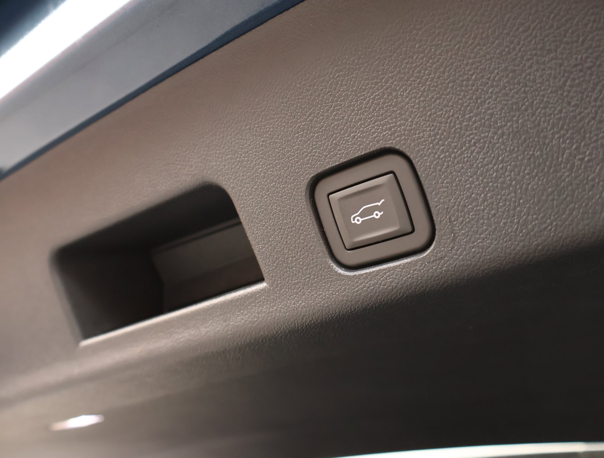 New 2026 Chevrolet Traverse Z71 w/ LPO, Floor Liner Package image 26