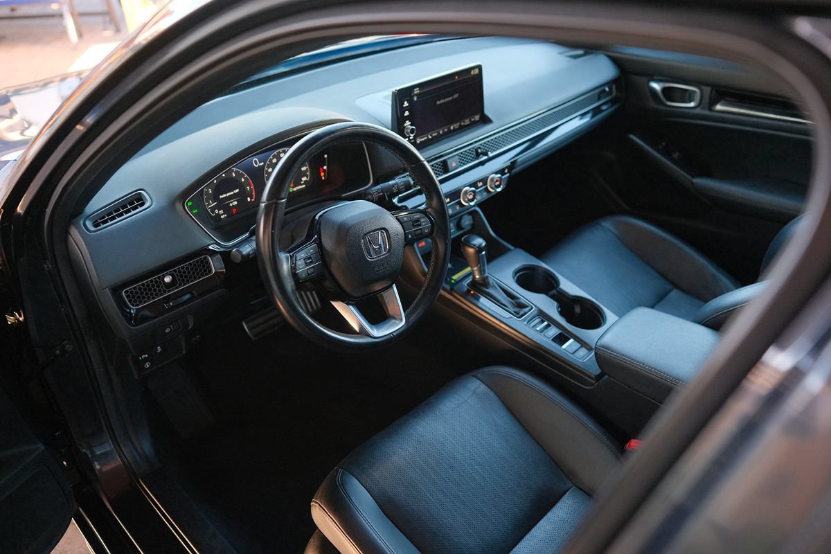 Used 2023 Honda Civic Sport Touring image 10