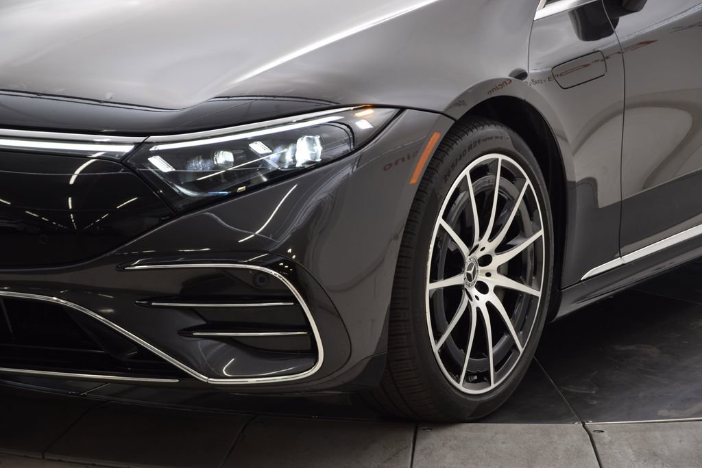 Used 2023 Mercedes-Benz EQS 580 4MATIC Sedan image 11
