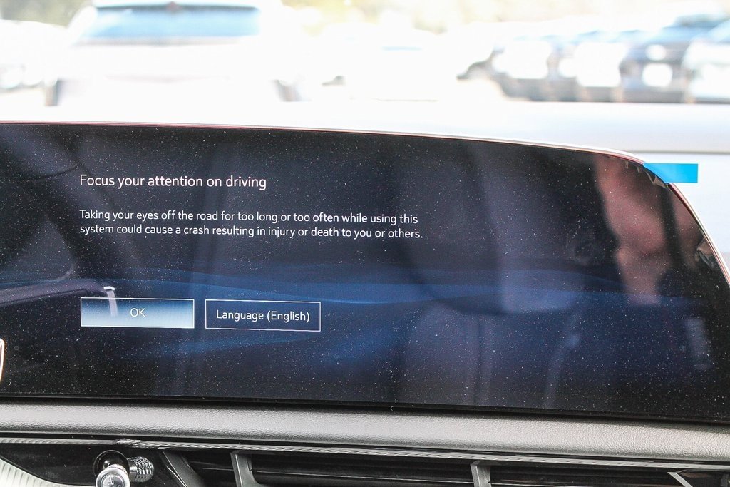 Used 2025 Cadillac Optiq Sport 1 image 12