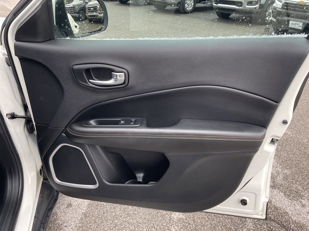 Used 2021 Jeep Compass Latitude w/ Convenience Group image 29