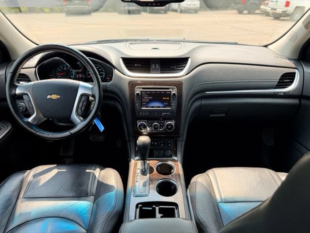 Used 2015 Chevrolet Traverse LT FWD image 20