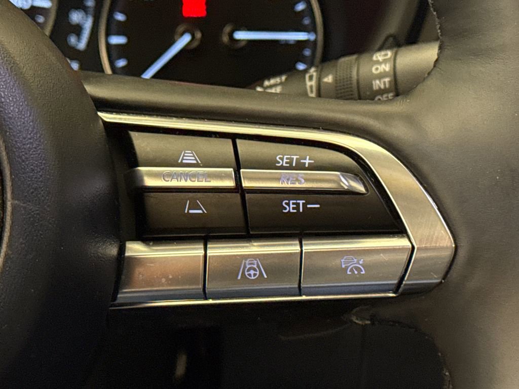 Used 2021 MAZDA CX-30 2.5 Turbo w/ Premium Plus Pkg image 33