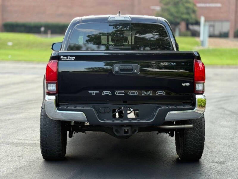 Used 2019 Toyota Tacoma TRD Off-Road image 5