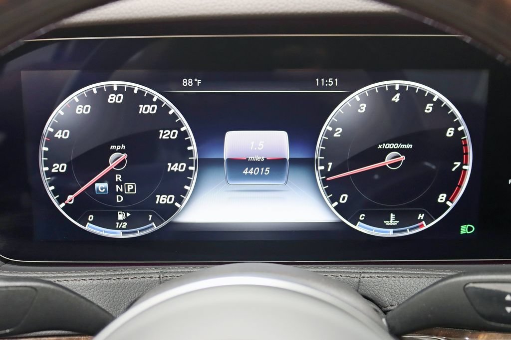 Used 2019 Mercedes-Benz S 560 4MATIC Sedan image 18