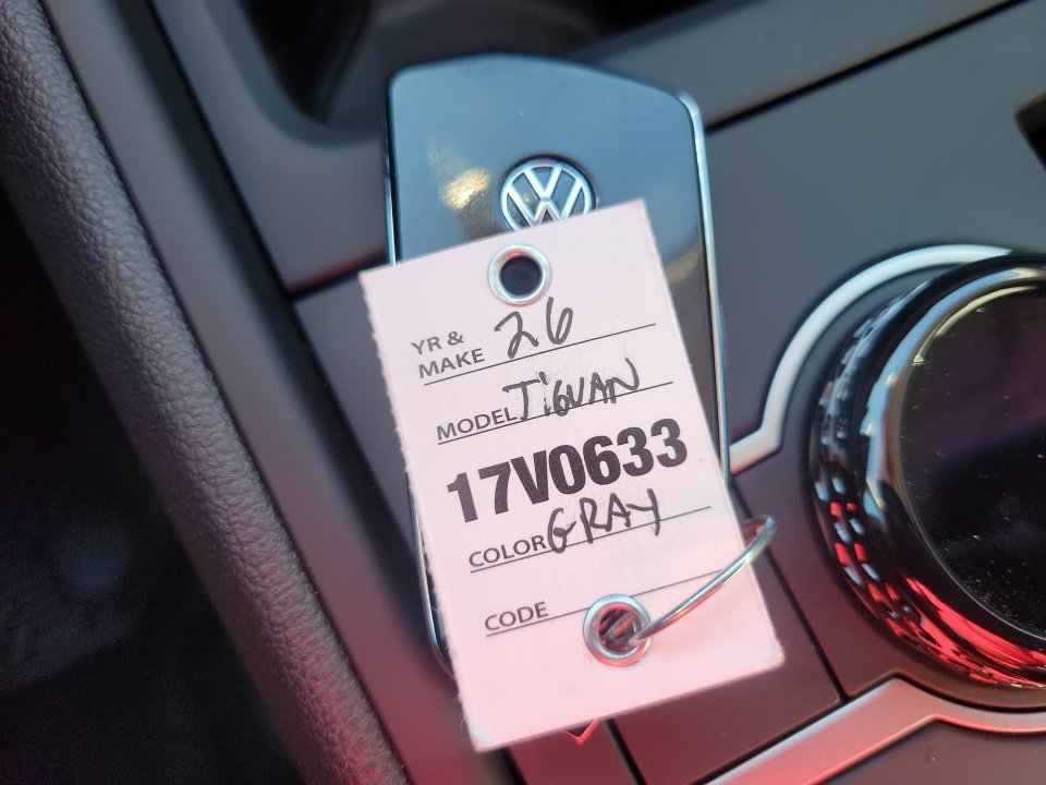 New 2026 Volkswagen Tiguan SE AWD/4WD image 33