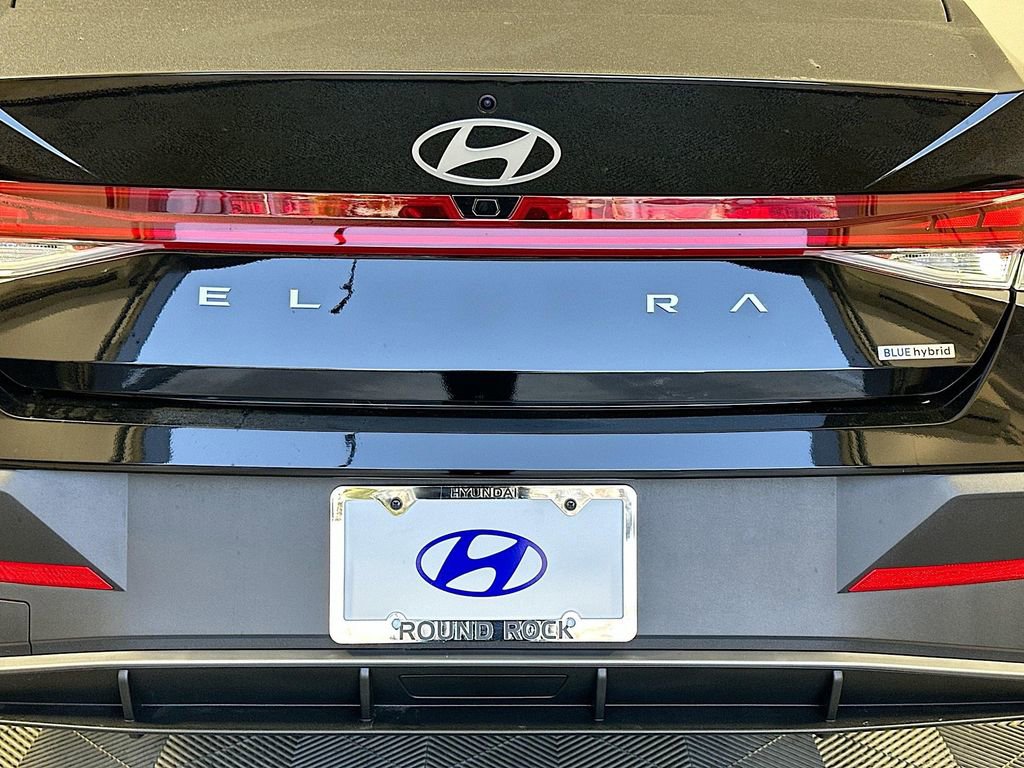 New 2026 Hyundai Elantra Blue image 20