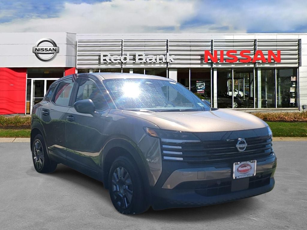 New 2025 Nissan Kicks S w/ Charging Package