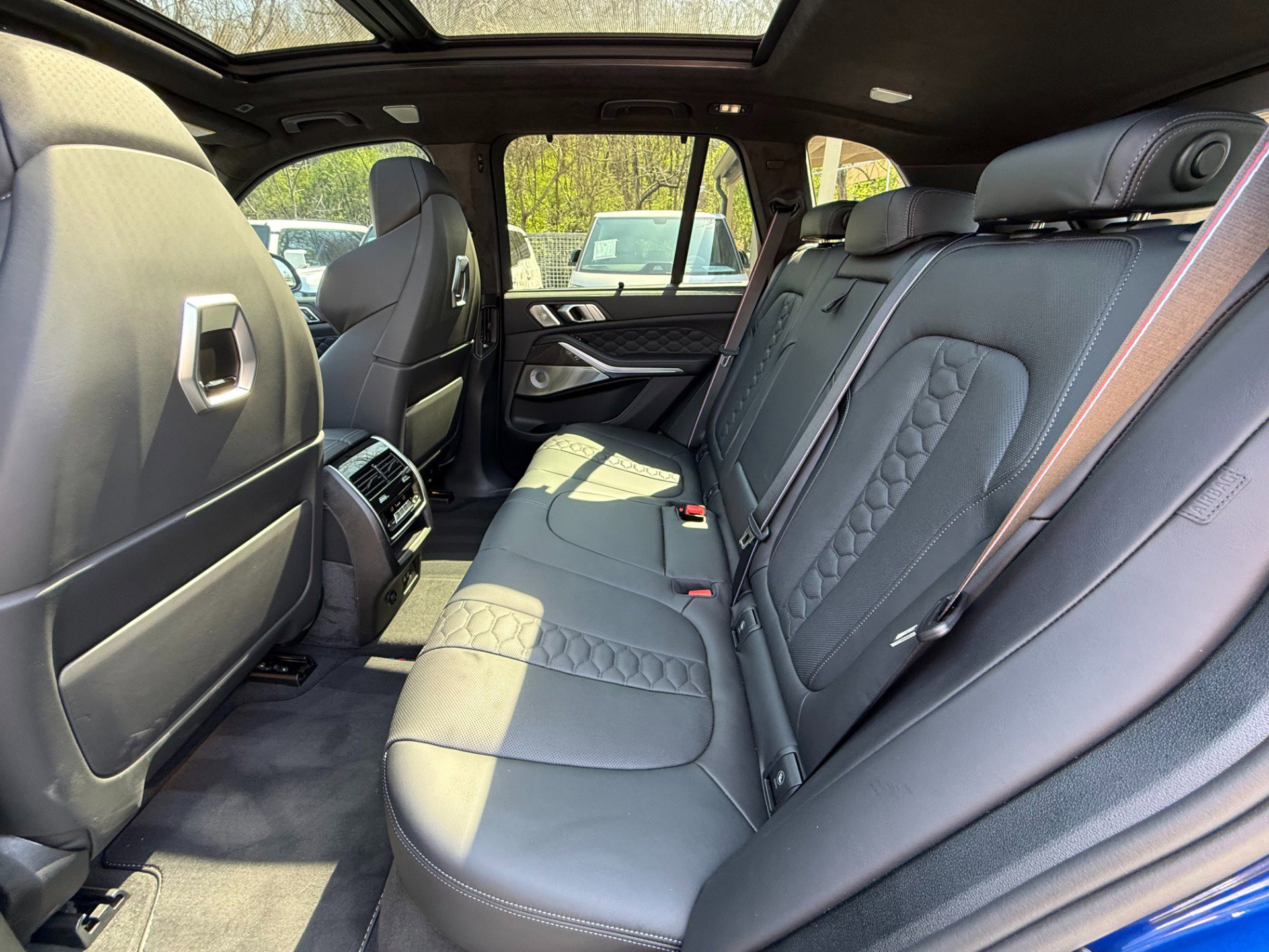 Used 2026 BMW X5 M Competition w/ Executive Package AWD/4WD image 35