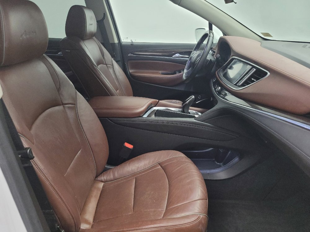 Used 2018 Buick Enclave Avenir w/ Avenir Technology Package image 21
