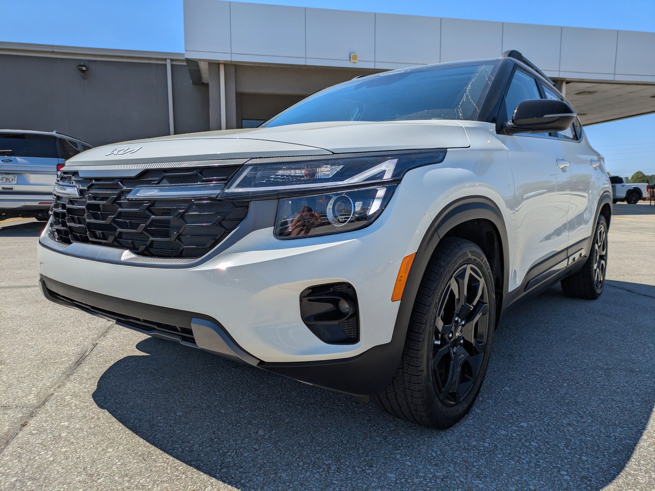 Used 2024 Kia Seltos X-Line AWD/4WD image 8