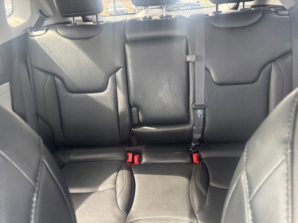 Certified 2022 Jeep Compass Limited image 25