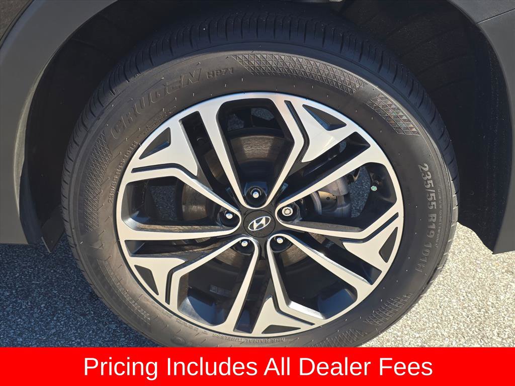 Used 2020 Hyundai Santa Fe Limited FWD image 11