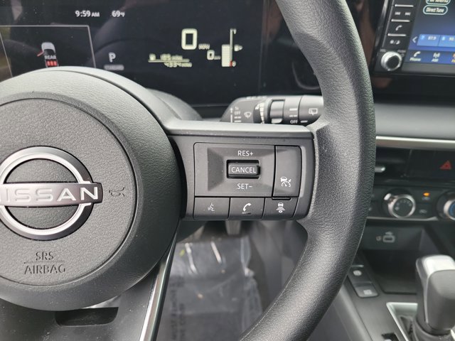 Used 2025 Nissan Kicks S image 22