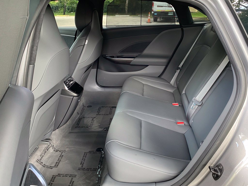 Used 2024 Lucid Air Pure RWD image 19