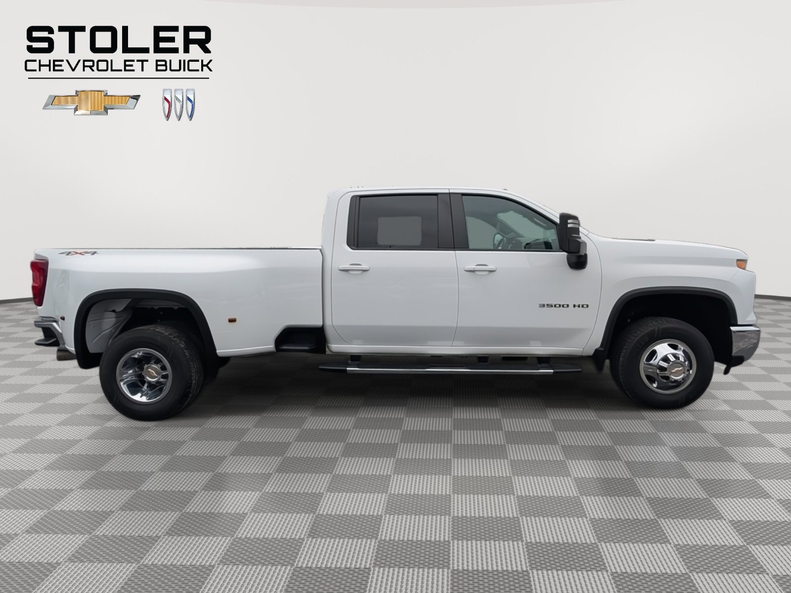 Used 2024 Chevrolet Silverado 3500 LT image 6