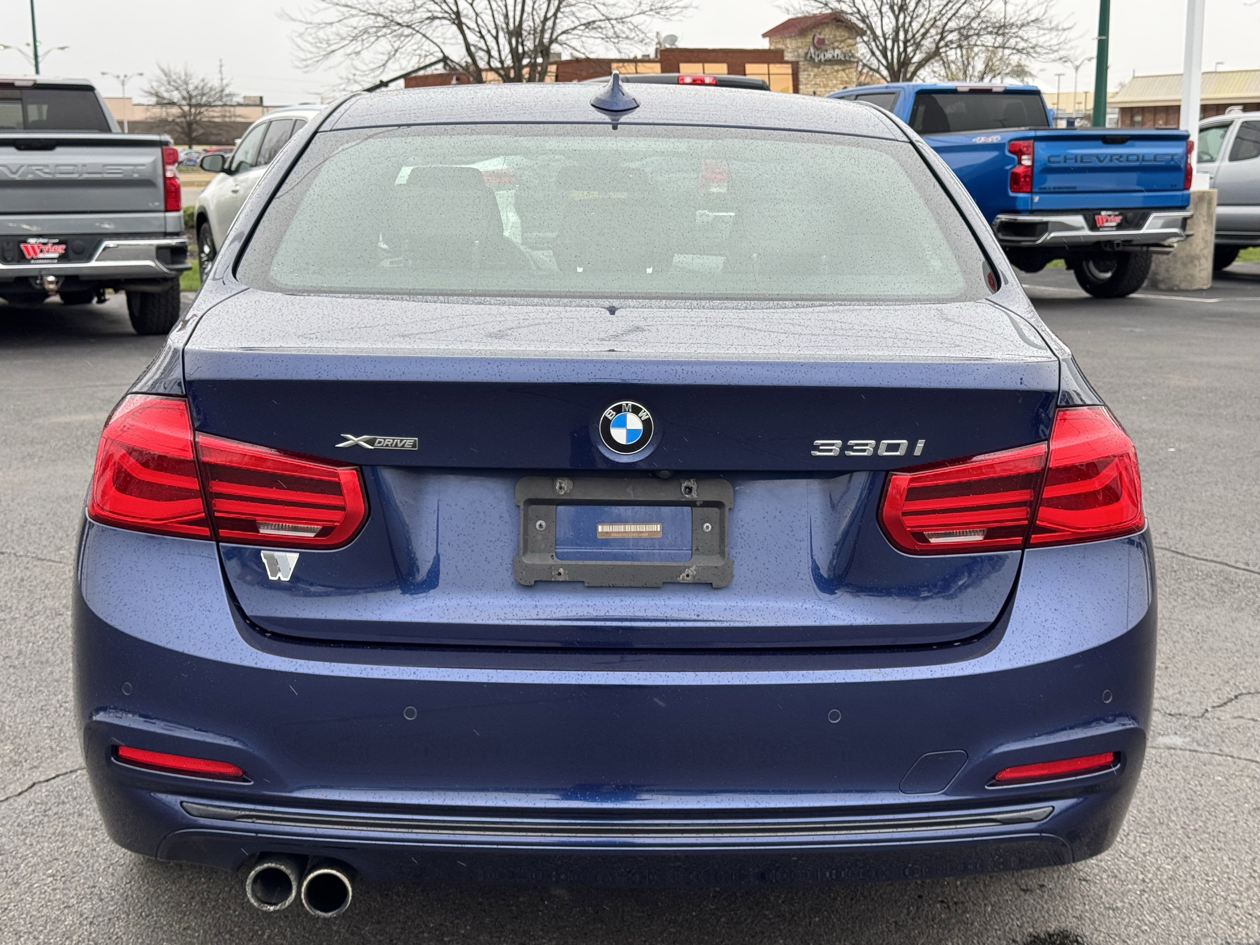 Used 2017 BMW 330i xDrive Sedan image 19
