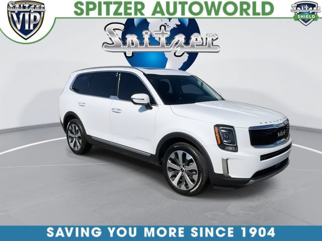 Used 2022 Kia Telluride S AWD/4WD image 3