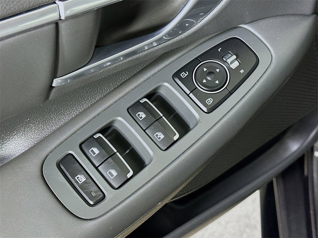 Used 2020 Hyundai Sonata SEL w/ Convenience Package image 15