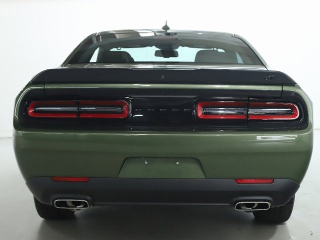 Used 2023 Dodge Challenger SXT w/ Blacktop Package image 39