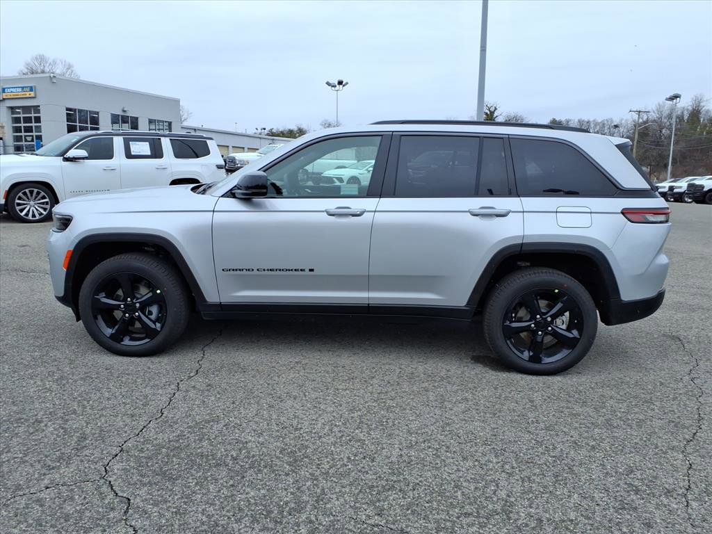 New 2026 Jeep Grand Cherokee Limited image 7