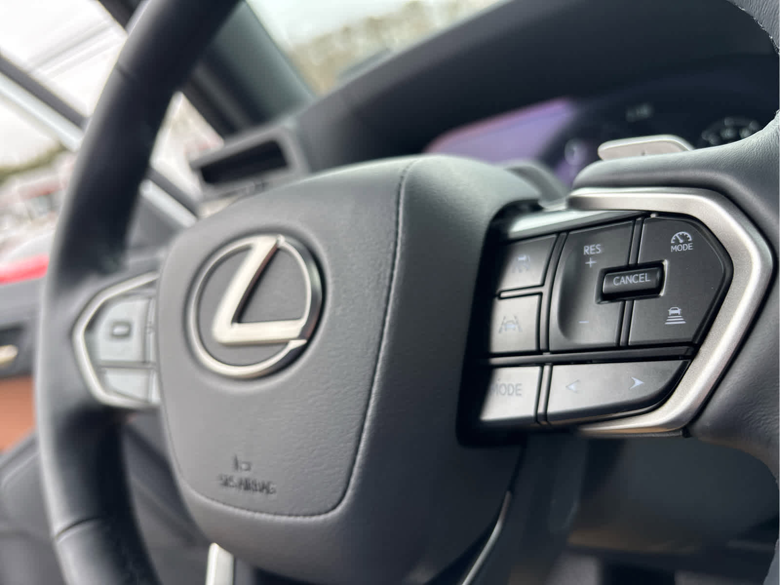 Used 2025 Lexus GX 550 w/ Accessory Package (Z1) image 13