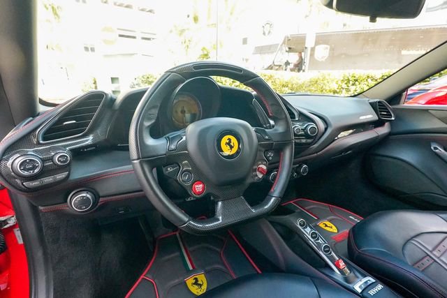 Used 2018 Ferrari 488 GTB image 61