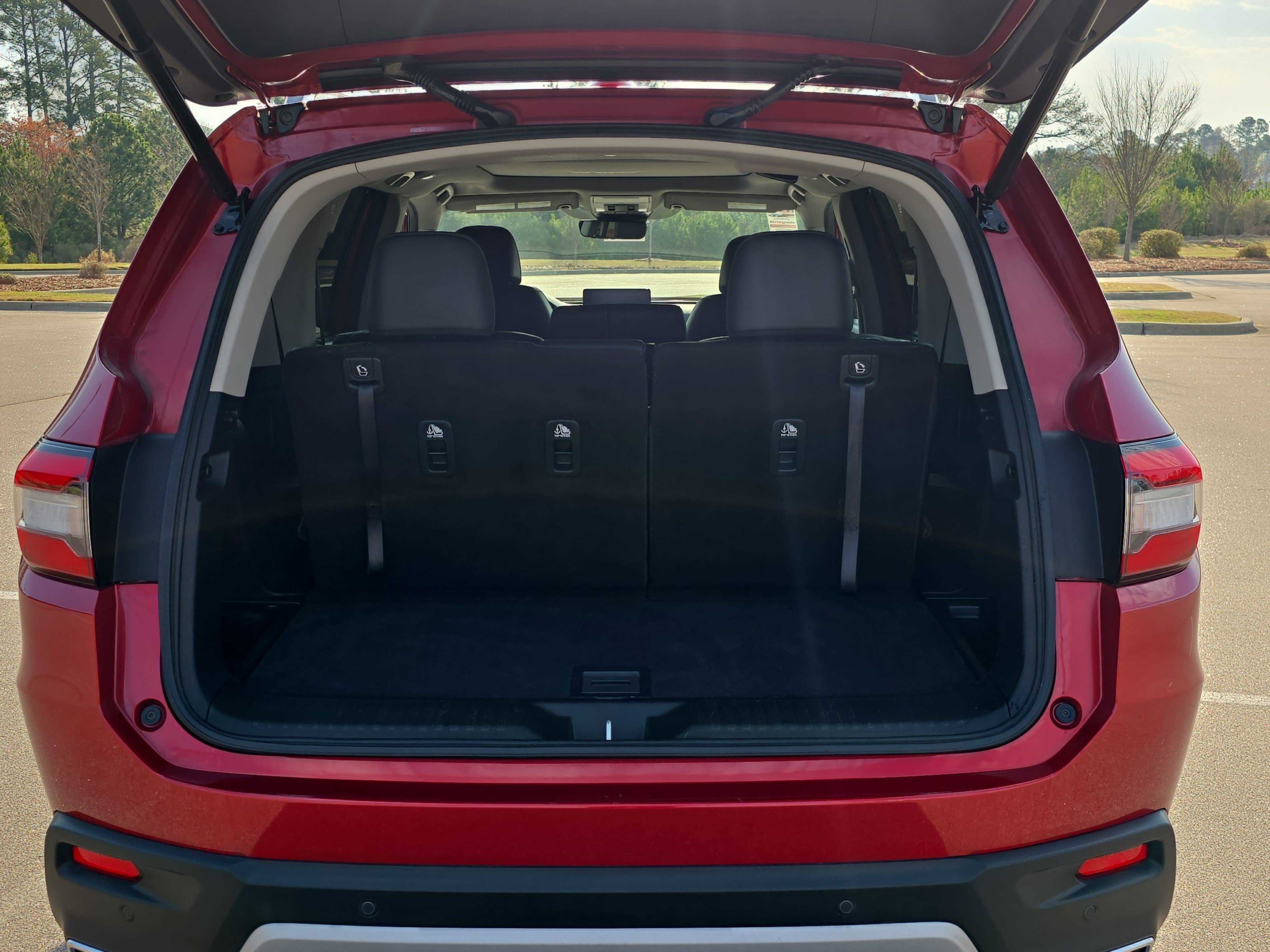 Used 2024 Honda Pilot Touring image 14