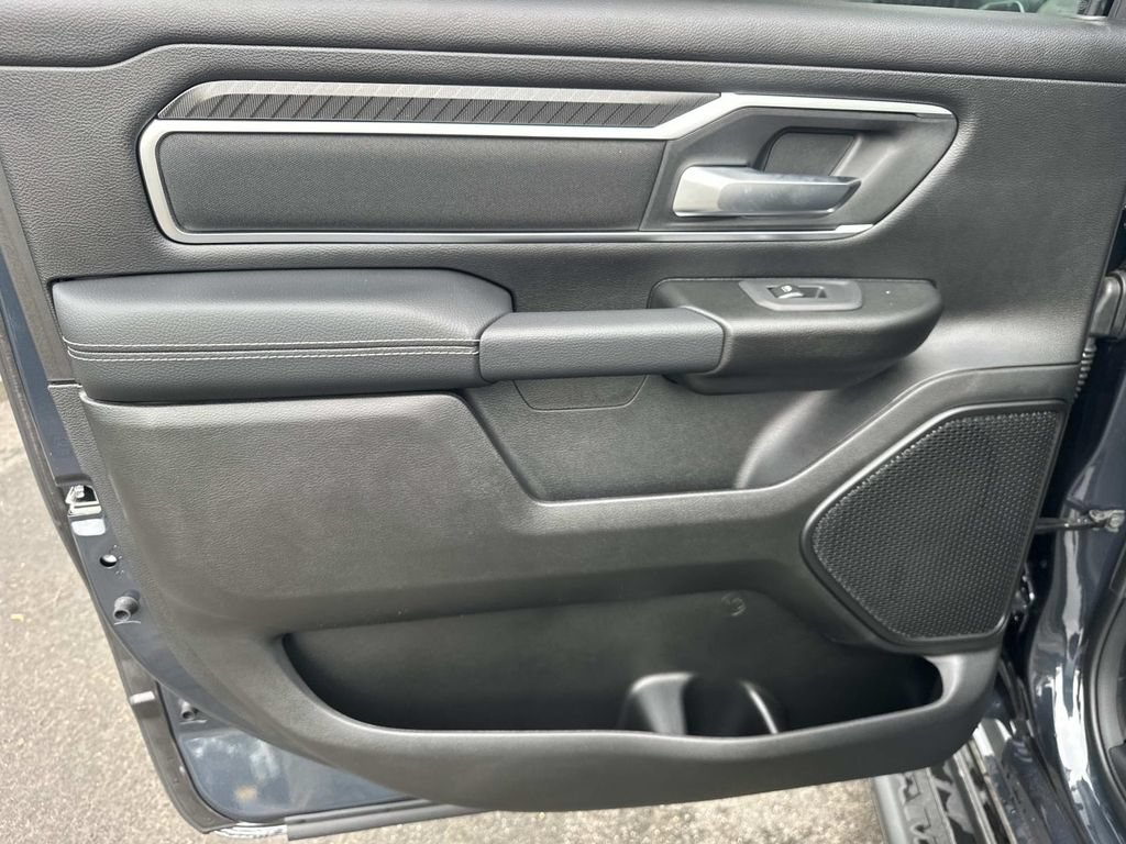 New 2026 RAM 1500 Big Horn w/ Night Edition AWD/4WD image 15