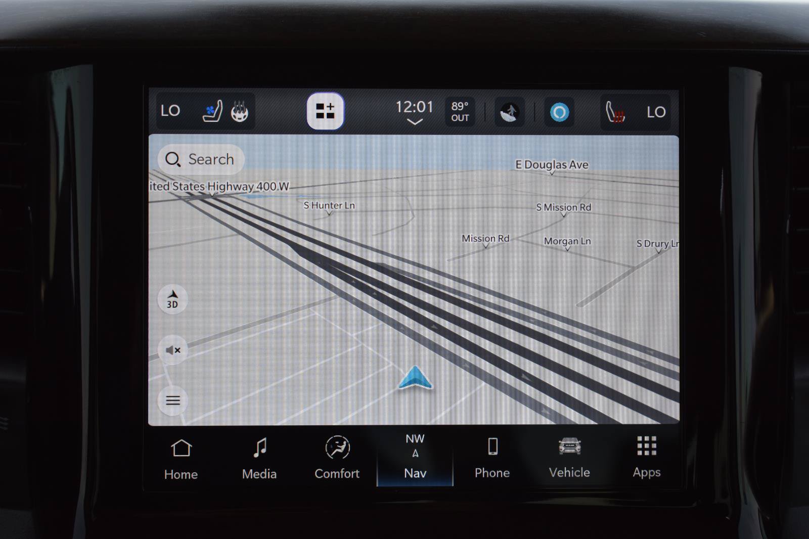 Used 2022 RAM 1500 Laramie AWD/4WD image 4