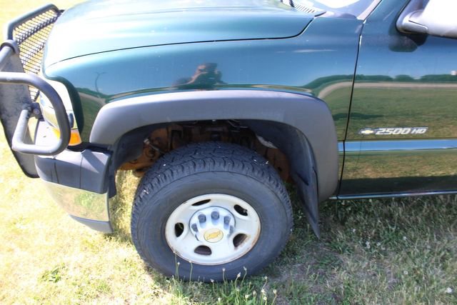 Used 2002 Chevrolet Silverado 2500 4x4 Extended Cab image 15