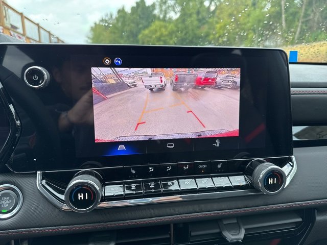 New 2025 Chevrolet Colorado Z71 w/ Midnight Edition image 26