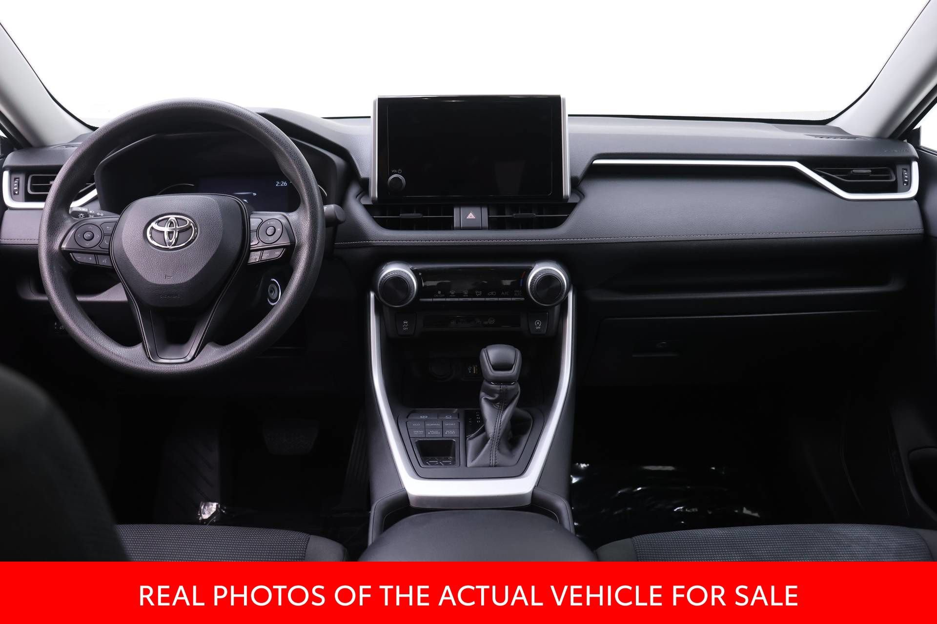 Certified 2024 Toyota RAV4 LE AWD/4WD image 5