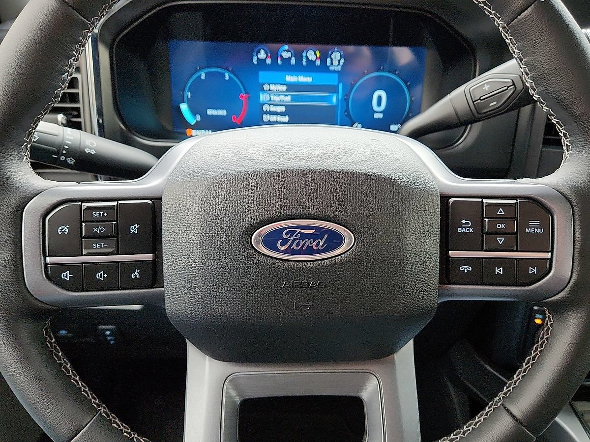 Used 2026 Ford F350 Lariat AWD/4WD image 11
