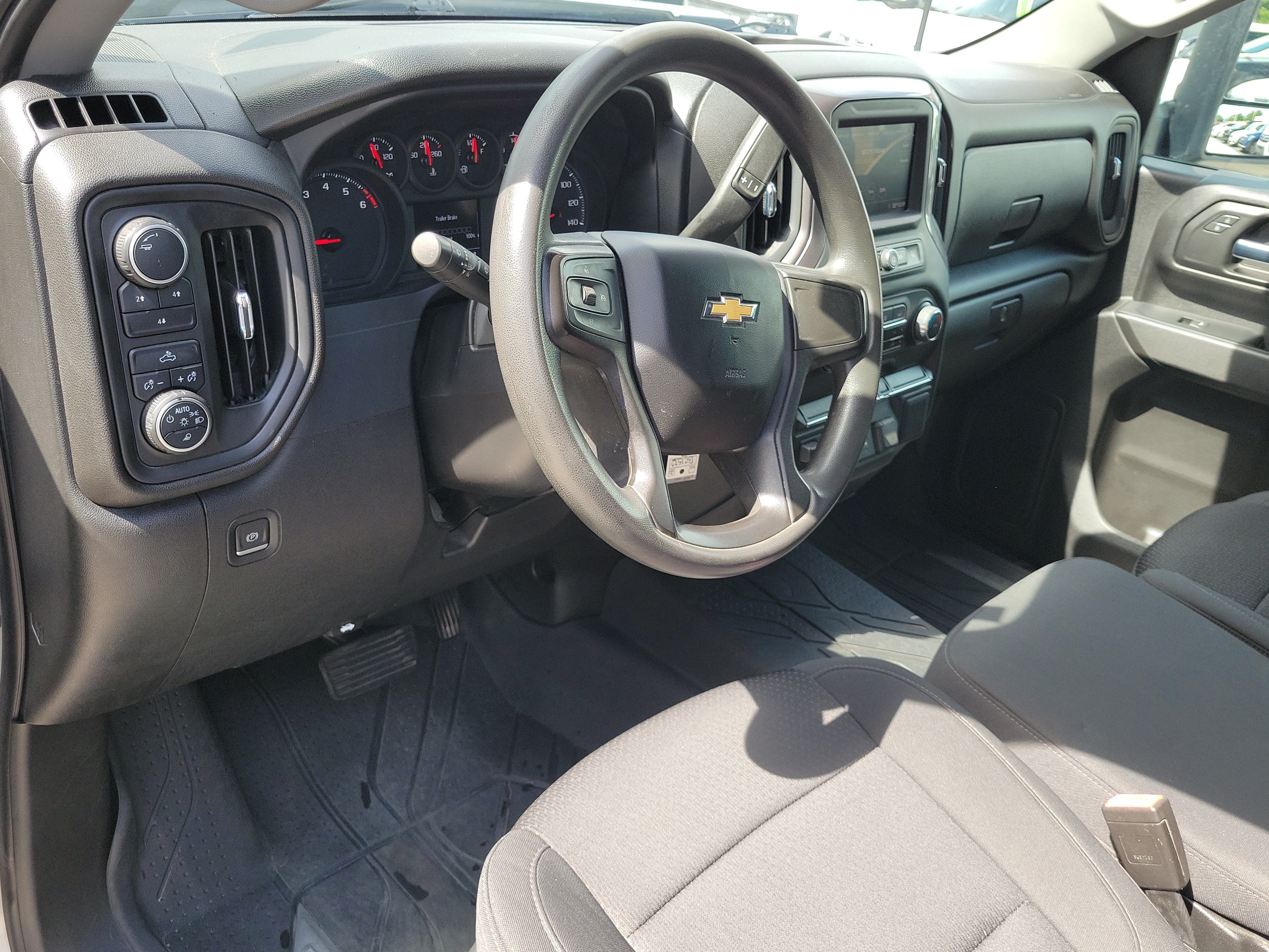 Used 2022 Chevrolet Silverado 2500 Custom w/ Custom Value Package AWD/4WD image 21