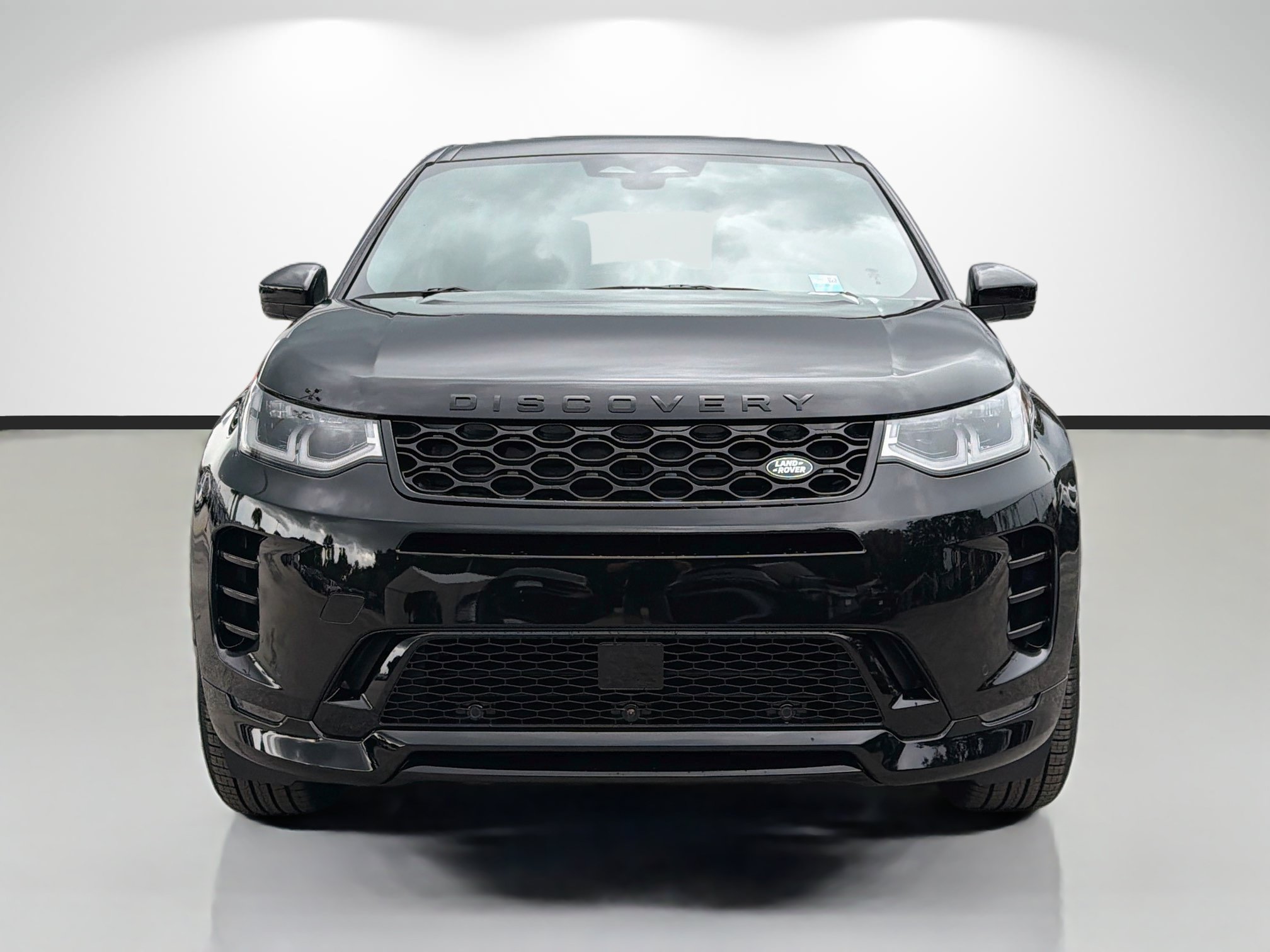 New 2026 Land Rover Discovery Sport Landmark AWD/4WD image 8