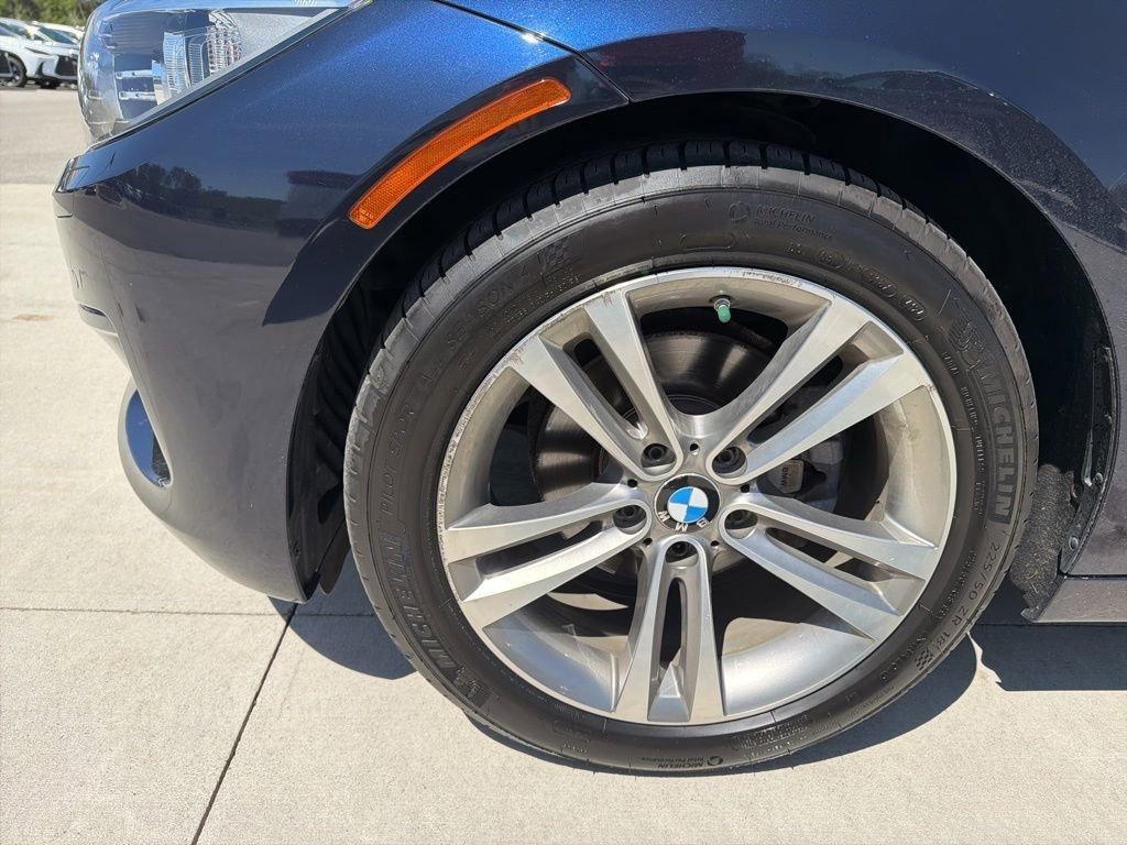 Used 2016 BMW 328i Gran Turismo xDrive image 12