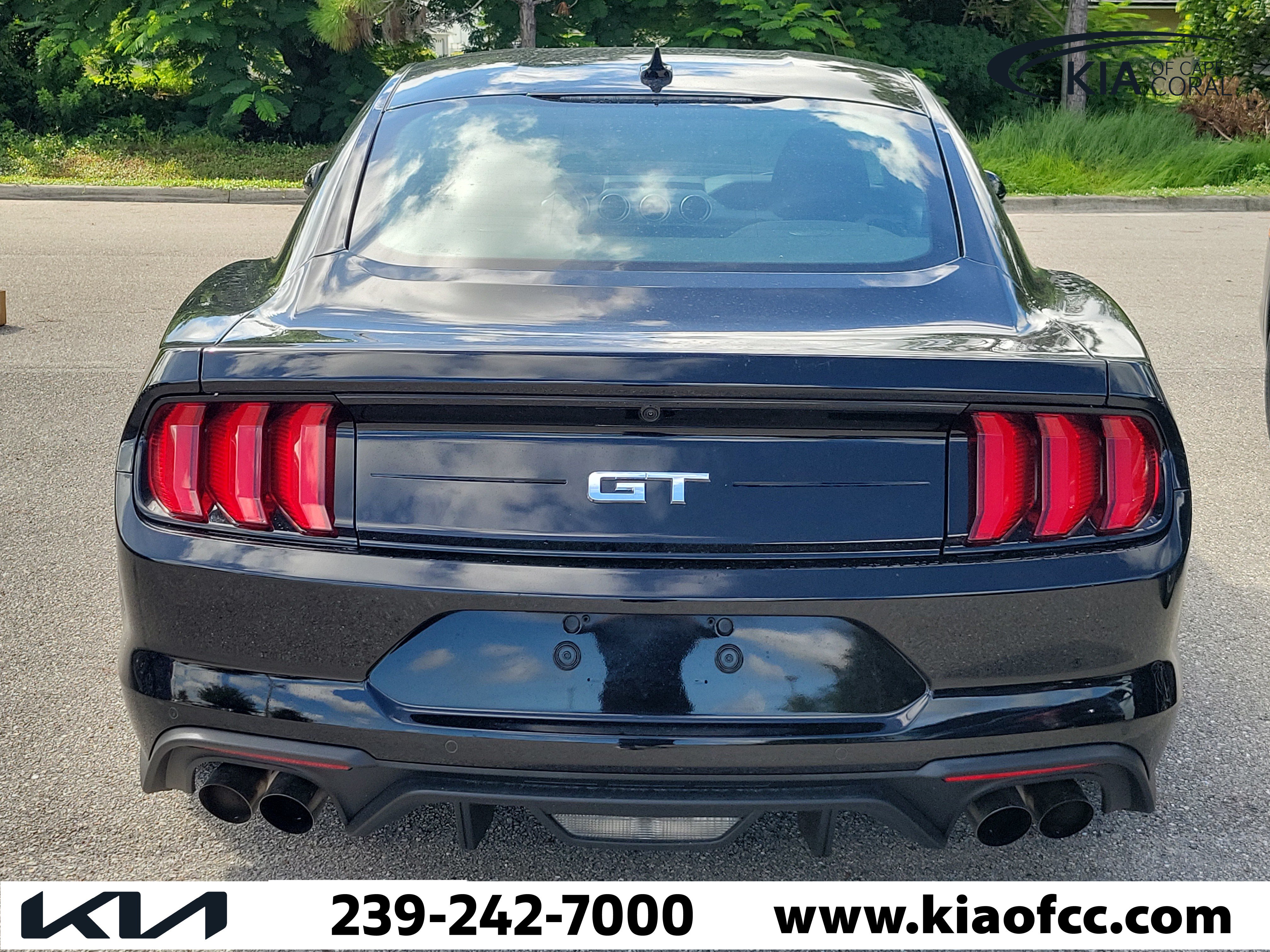 Used 2021 Ford Mustang GT RWD image 5