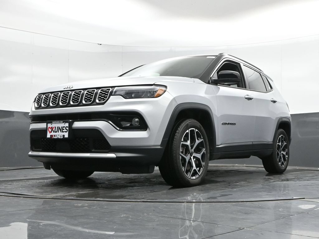 Used 2025 Jeep Compass Limited AWD/4WD image 46